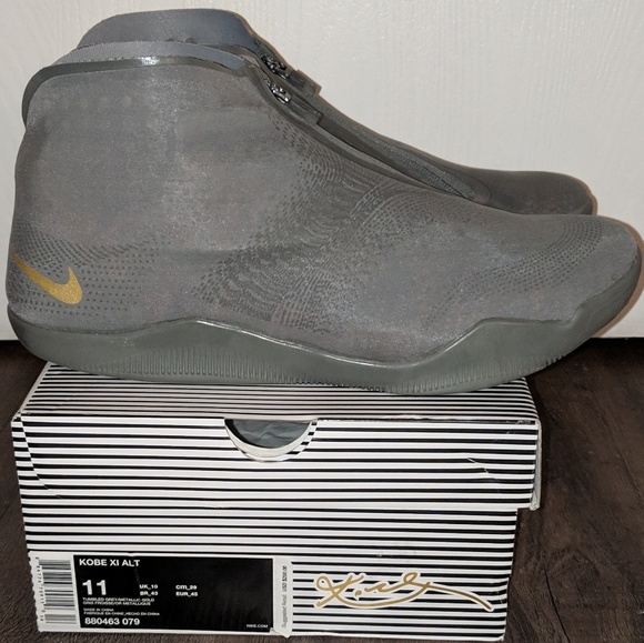 kobe xi alt